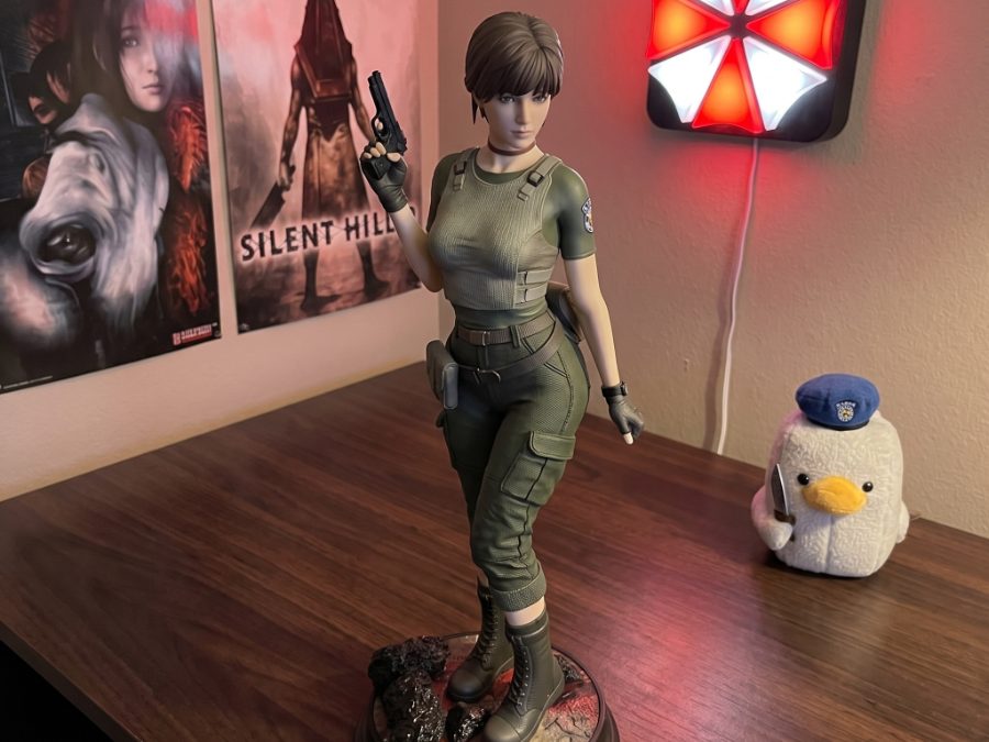 Resident Evil Rebecca Chambers/3d Figure 25cm Professional Hand Painted