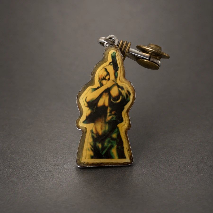 Parasite Eve II Aya Brea Zipper-Pull Keychain